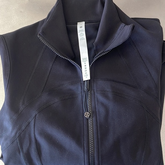 Define Jacket 
Luon - Picture 7 of 9